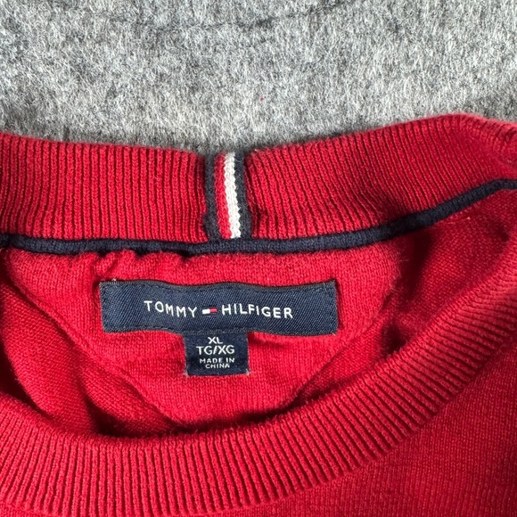 Tommy Hilfiger Mens Crew Neck Sweater Red Navy White Color Block Logo XL - Picture 7 of 9